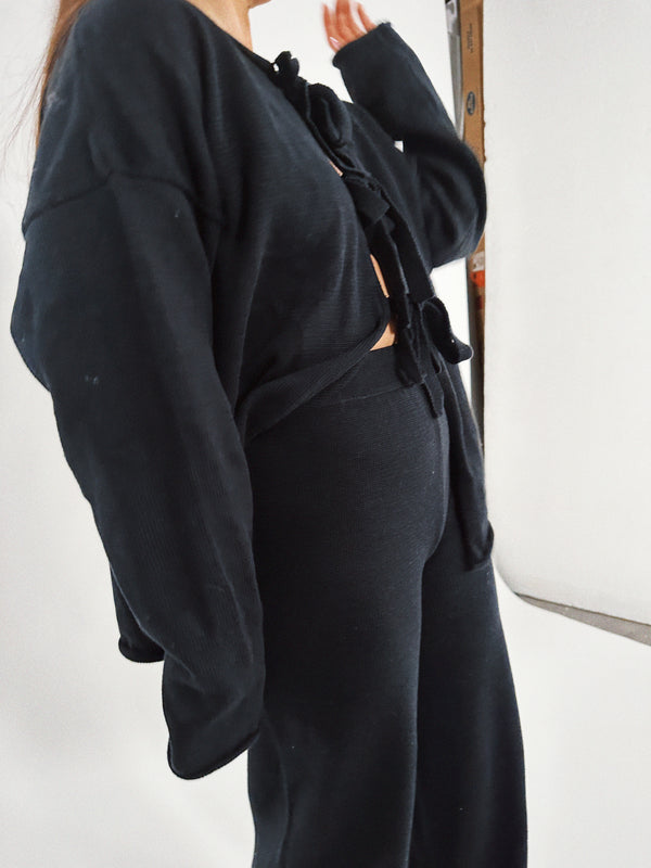 Bow Cardigan - Black