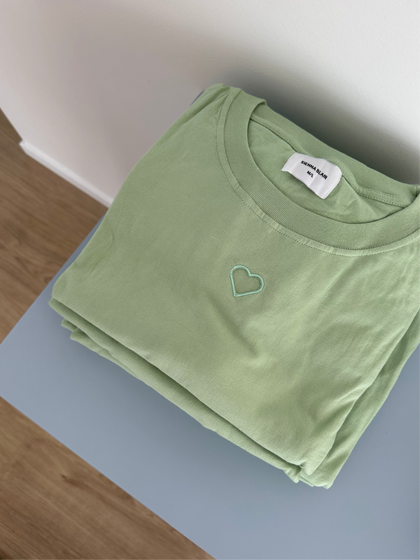 Love heart split tee - Pistachio