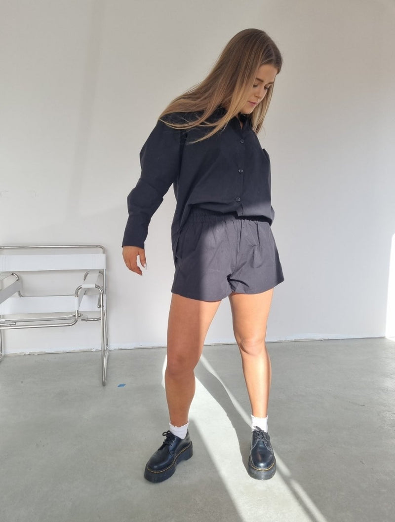 Abby Short - Black